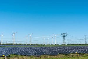 Dünya enerji santrali kapasitesinin üçte biri yenilenebilirden