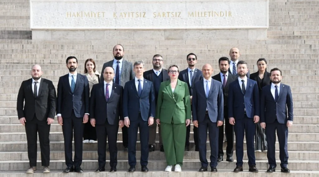 TÜREB heyeti rüzgâr enerjisi sektörünün geleceği için önemli ziyaretlerde bulundu